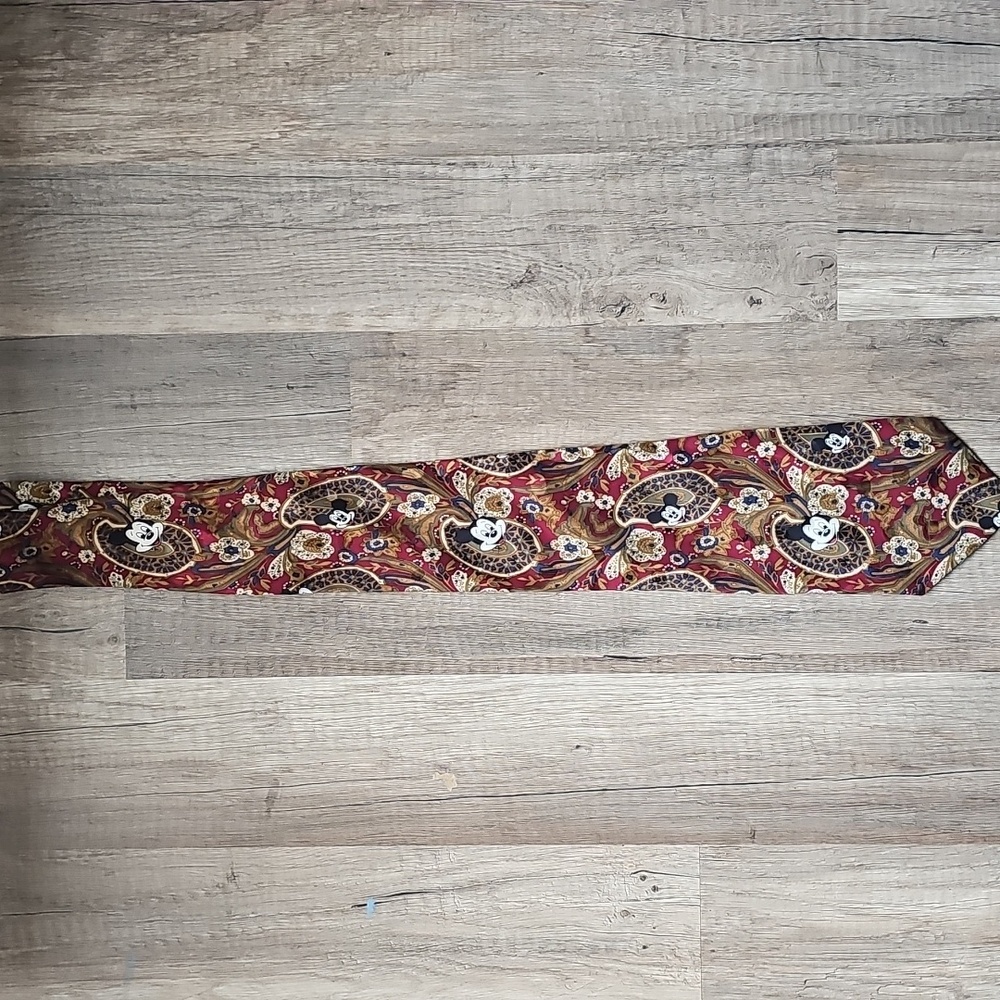 Mickey Mouse Tie Mens 100% Silk Fashion Vintage Disney Classic Dress Up